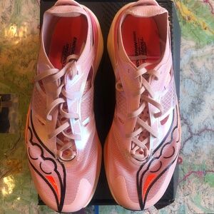 Saucony Endorphin Elite 1